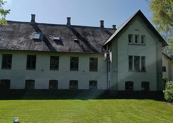 Skelstrupgaard מריבו